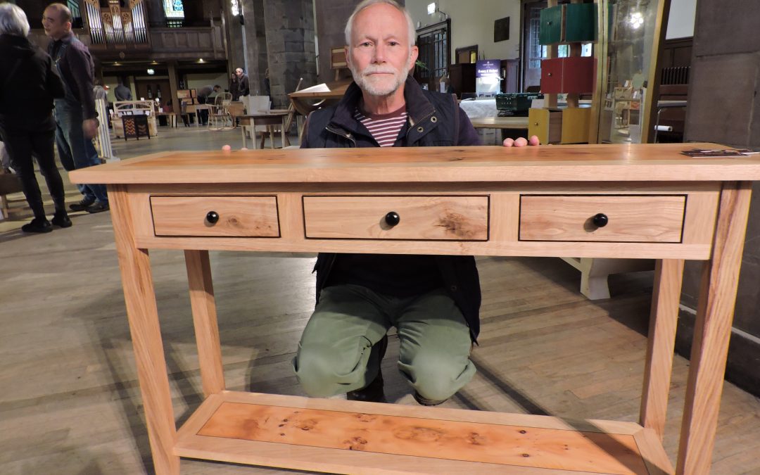 A frankly beautiful console table