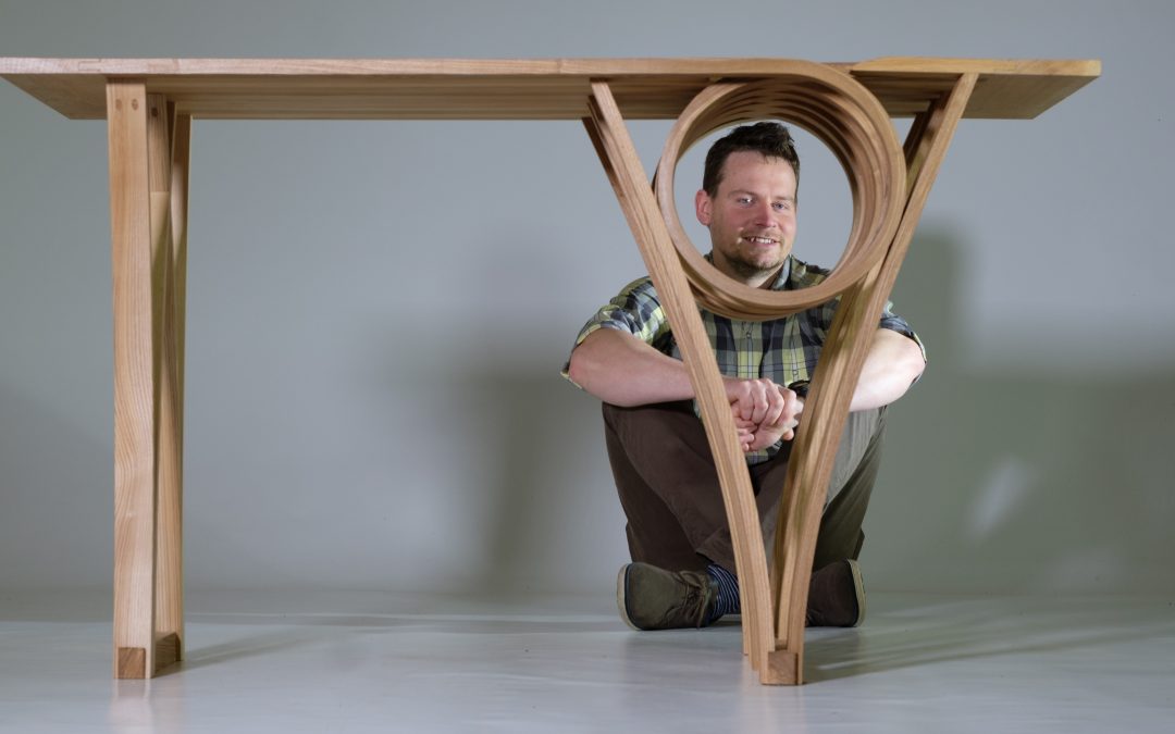 Arguing wood, not university